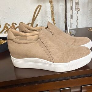 Dr. Scholl's Taupe Slip-On Platform Sneakers